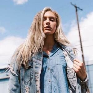 Meet your Posher, Hannah